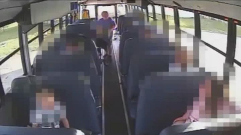 Video: Conductora escolar de Florida abofetea a niÃ±o especial