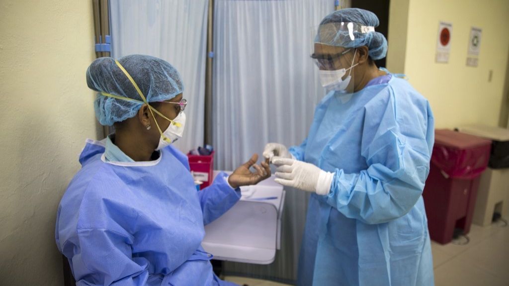  Salud Pública amonestará centros que no reporten casos de coronavirus en 24 horas 