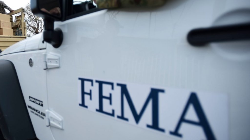  FEMA culmina asistencia de alojamiento transitorio para sobrevivientes de terremotos en el sur 