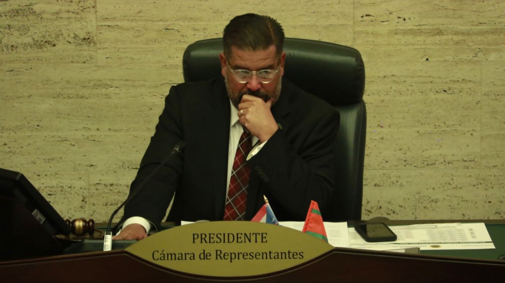  Tras referido al OPFEI, remueven a Mariana Nogales de la Comisi&oacute;n cameral de &Eacute;tica 