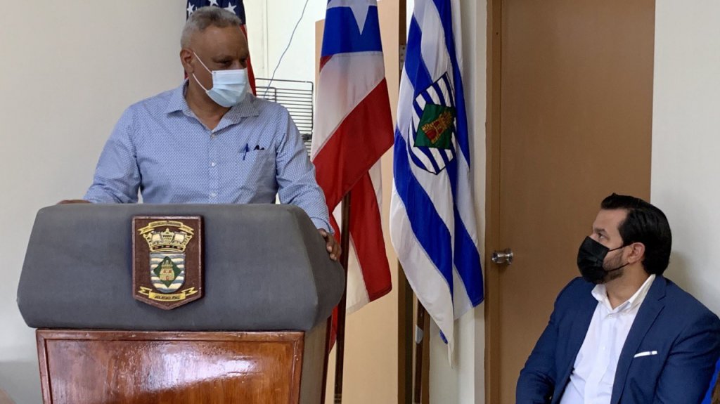  Departamento de la Vivienda inaugura oficina de servicios en Vieques 
