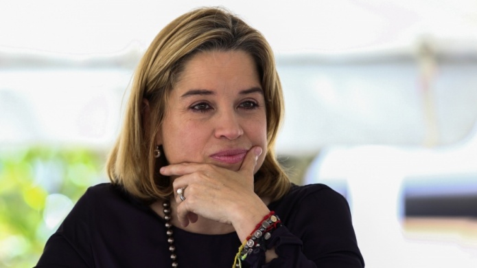 "Pa Fuera to el mundo", Yulin les pide la renuncia a todos sus empleados de confianza 