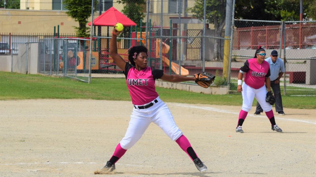  Caliente el softbol universitario 