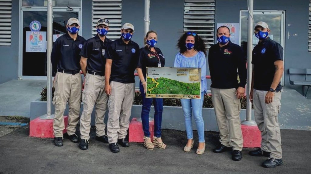  Empleados de la OMME de Quebradillas reciben adiestramiento para atender un tsunami 