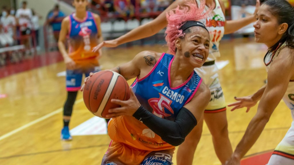  Santurce a un triunfo de regresar a la final BSNF 