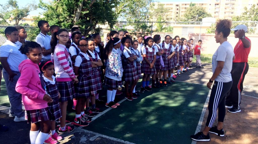 Carolina contrata a Carla Cortijo para ofrecer cl&iacute;nicas de baloncesto en varias comunidades 