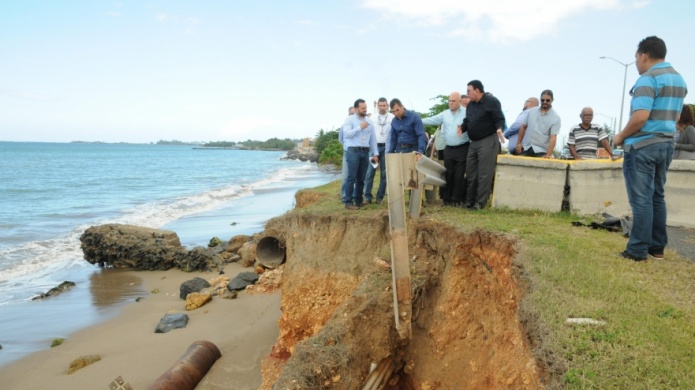 Urgen se atienda peligrosa situaciÃ³n en carretera de Toa Baja