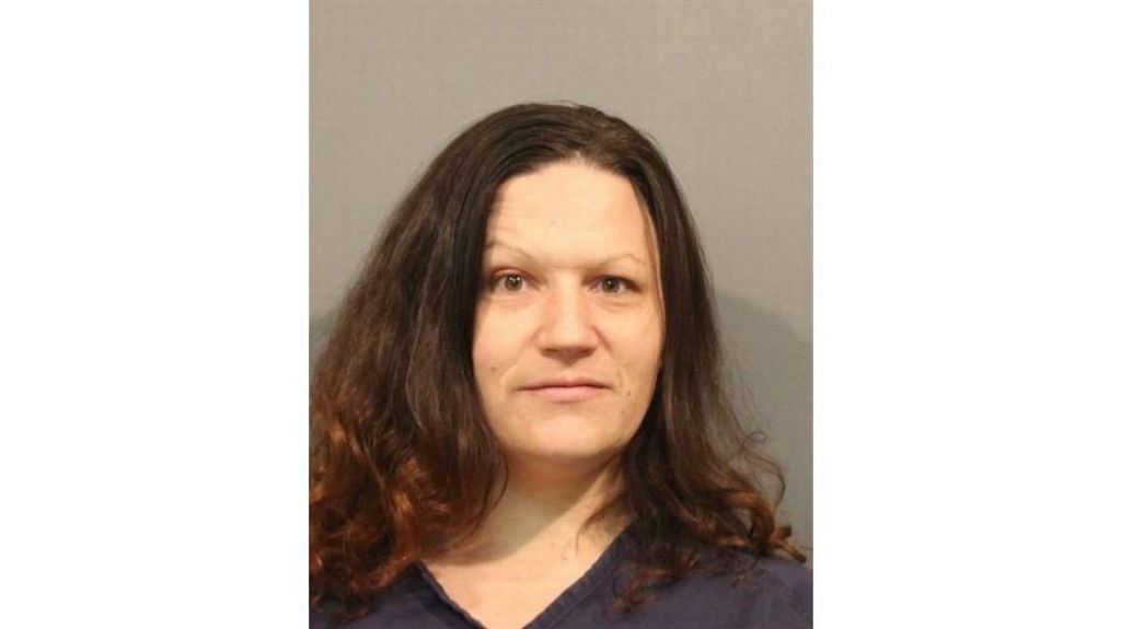  Parrillada macabra: mujer podr&iacute;a haber servido los restos de su amante a sus vecinos 