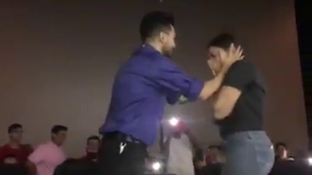  Video: As&iacute; reacciono la joven a la que su novio le pidi&oacute; matrimonio en el estreno de "Avengers Endgame" en Ponce 