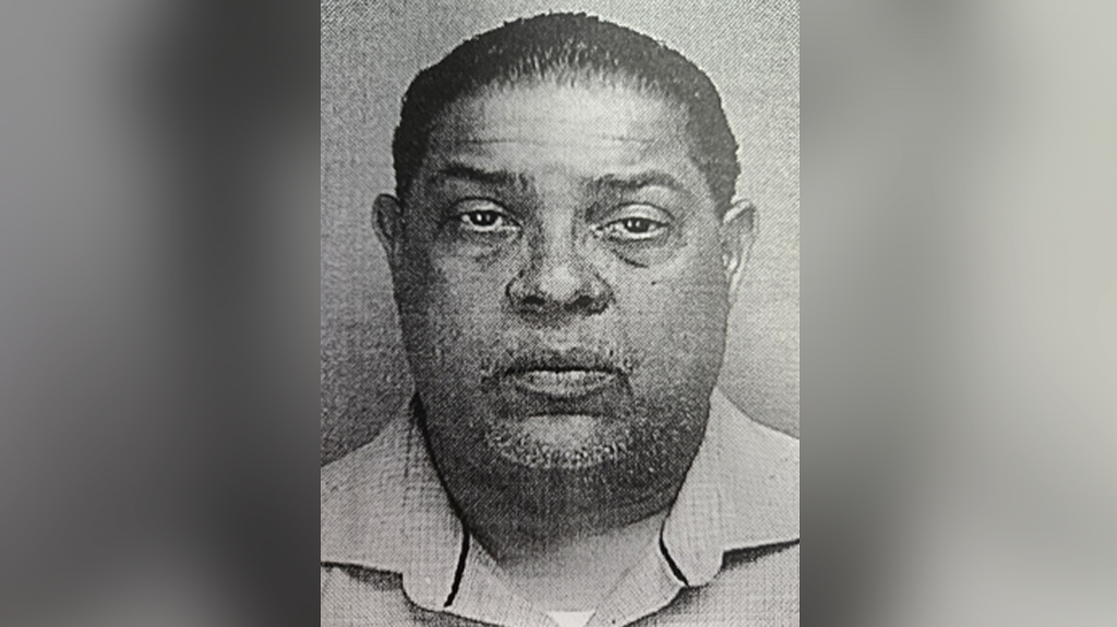  Otro contratista “Fatulo” cobró $18 mil por instalar placas solares, las cuales nunca instaló 