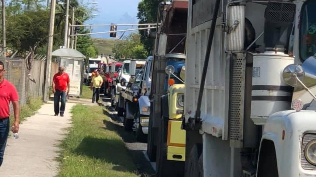  Protesta de camioneros, grueros y taxistas pudiera afectar el tr&aacute;nsito 