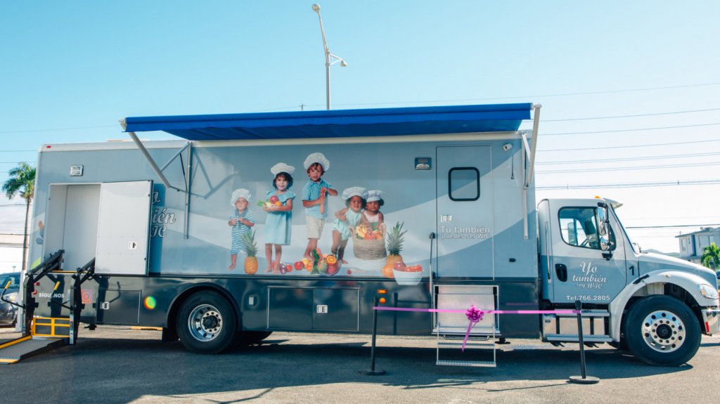  Salud adquiere dos cl&iacute;nicas rodantes WIC para municipios afectados por terremotos 