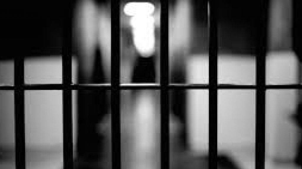  Detienen en Aguadilla joven buscado por violencia de g&eacute;nero y armas 