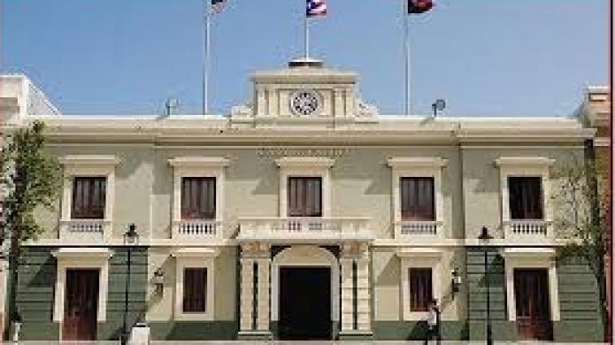 Renuncia administrador de la ciudad de Ponce