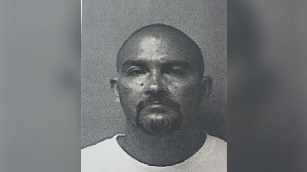  A la carcel caco que ocaciono accidente y andaba en un carro hurtado en Barceloneta 