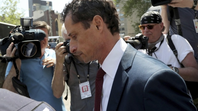 Excongresista Weiner se declara culpable en caso de "sexting" con una menor