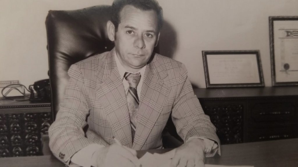  Notifica representante Jes&uacute;s Santa el deceso de su padre, quien fuera alcalde y senador 