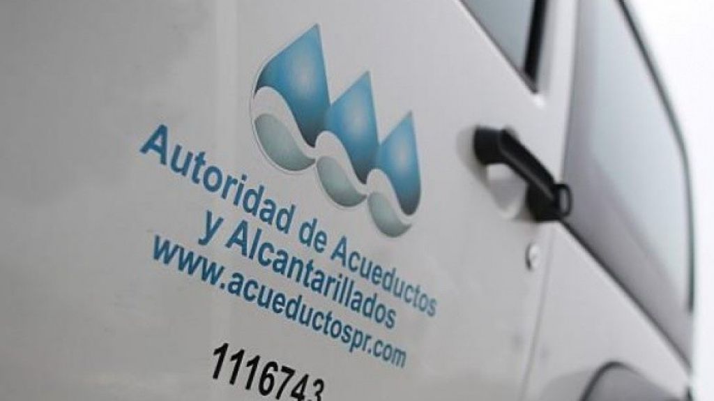  Brigadas de la AAA se movilizan a reparar aver&iacute;a que afecta servicio en sectores de Aibonito 
