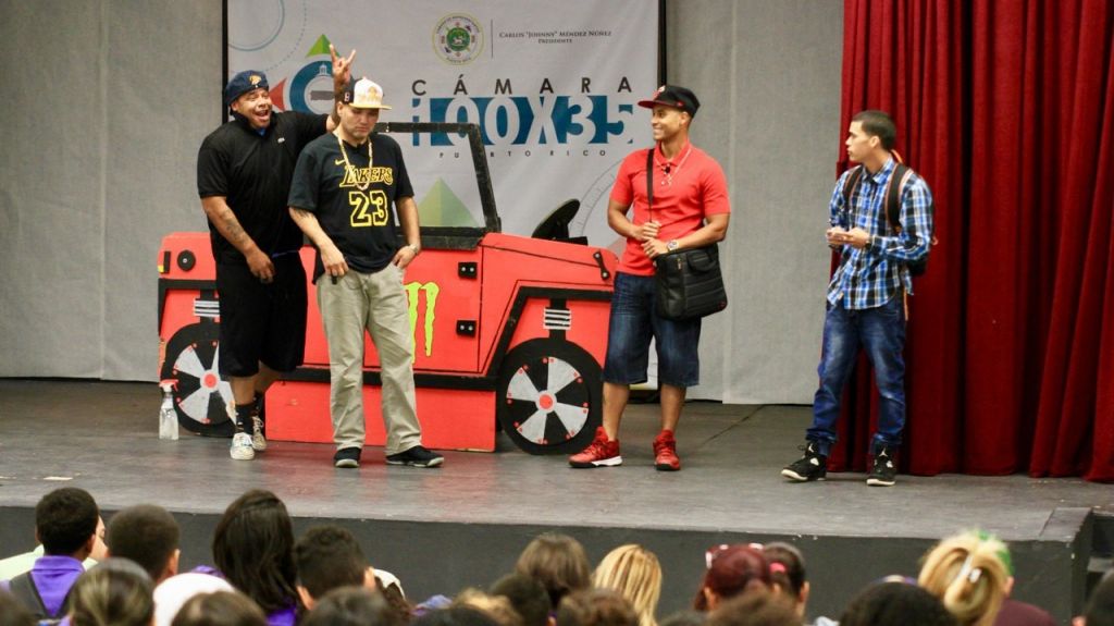  Confinados presentan obra de teatro &lsquo;T&uacute; Decides&rsquo; a estudiantes en Fajardo 