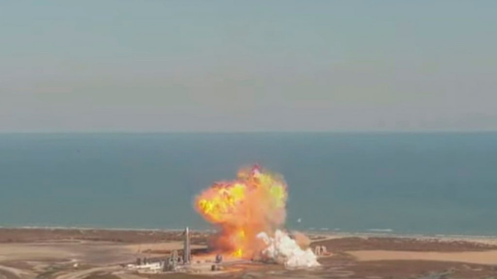  Video:Explota el prototipo de cohete de SpaceX al aterrizar 