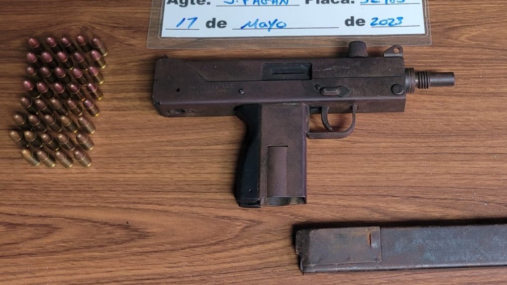  Ocupan un arma en residencial de Humacao 