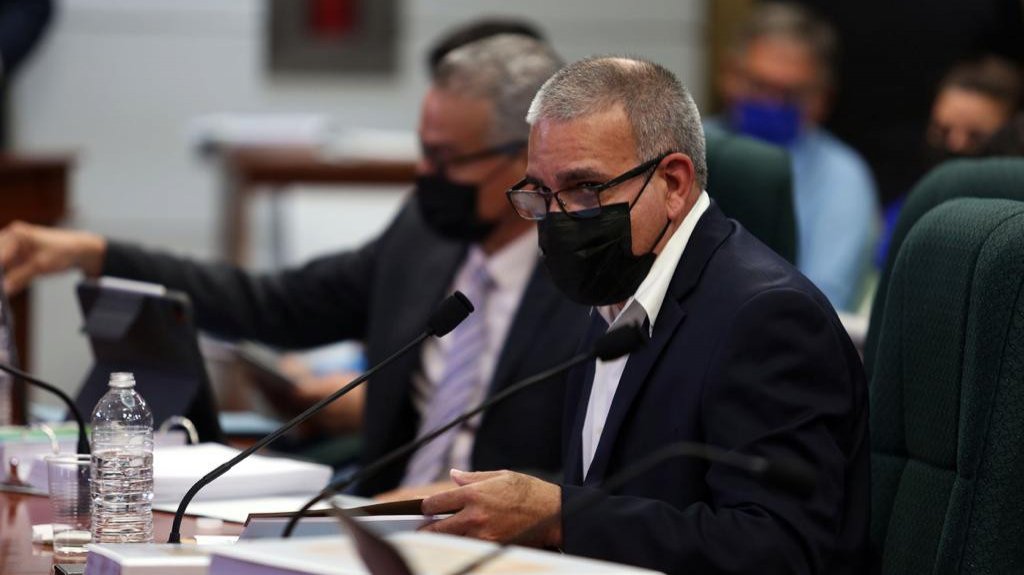  UTIER insiste en vistas p&uacute;blicas la cancelaci&oacute;n del contrato de LUMA Energy 