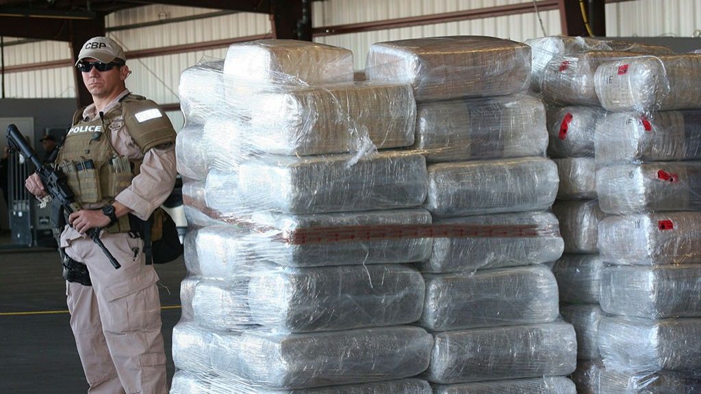  Decomisan droga en Arizona con valor de 2 millones de d&oacute;lares en la calle 