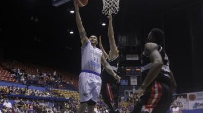 Quebradillas detiene racha victoriosa de los Vaqueros