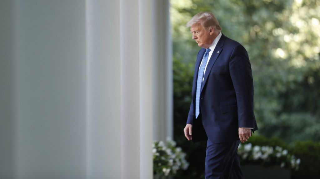  Trump dice que no ver&aacute; los partidos de la NFL si los jugadores se arrodillan 