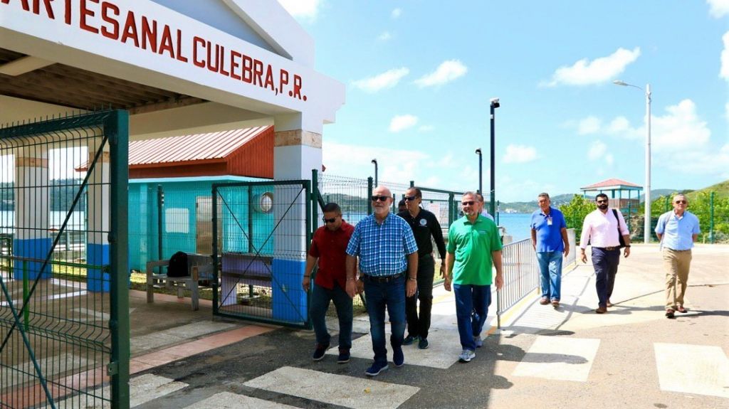  Eval&uacute;an necesidades del nuevo muelle de carga de Culebra 