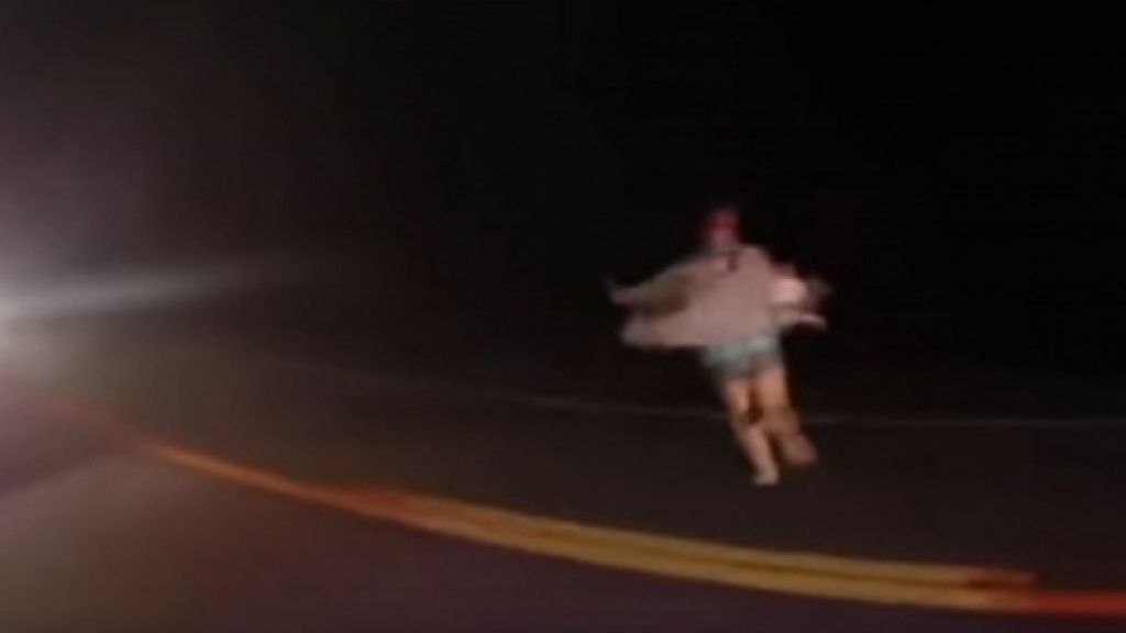  Video: Madre adicta a las drogas tira a su beb&eacute; para no ser arrestada 