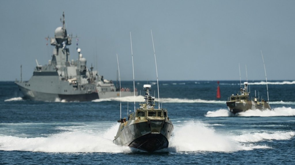  Rusia suspende por 6 meses el paso de buques de guerra y otros nav&iacute;os estatales extranjeros en tres zonas del mar Negro 