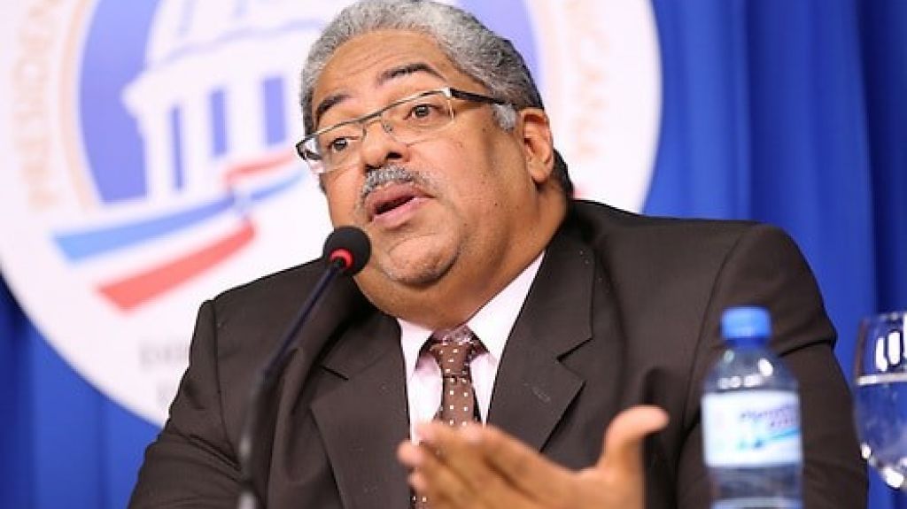  Chanel Rosa pide investigación independiente que verifique si hubo violación en las compras de emergencia 