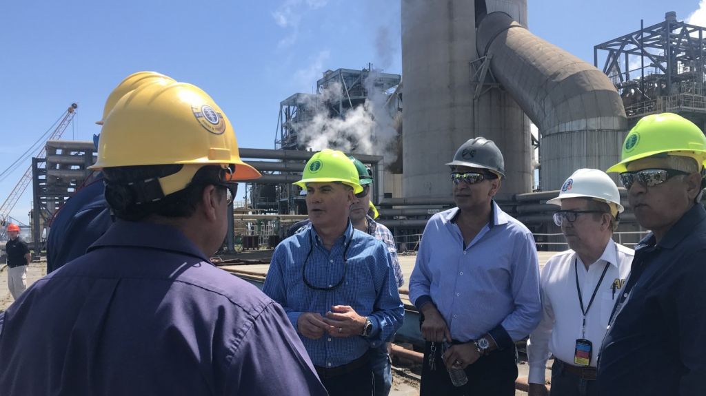  Conversi&oacute;n a gas natural lograr&iacute;a a largo plazo reducci&oacute;n de dos centavos el kilovatio-hora 