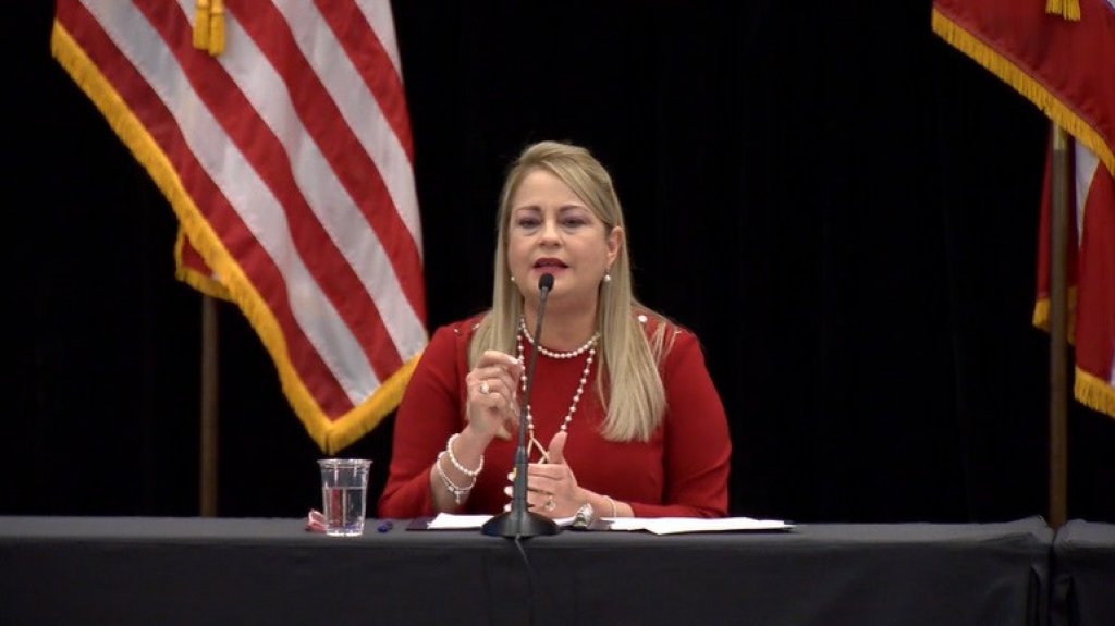  Gobernadora mantiene toque de queda y revierte aperturas para evitar mayor propagaci&oacute;n del Covid-19 