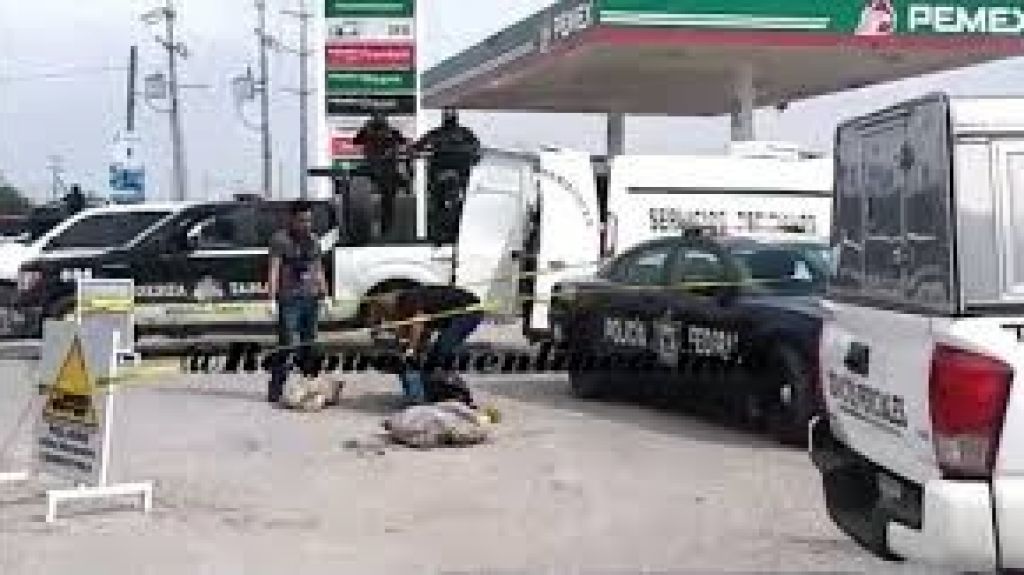  Vea video: Hallan restos humanos dentro de dos costales en el noreste de M&eacute;xico 