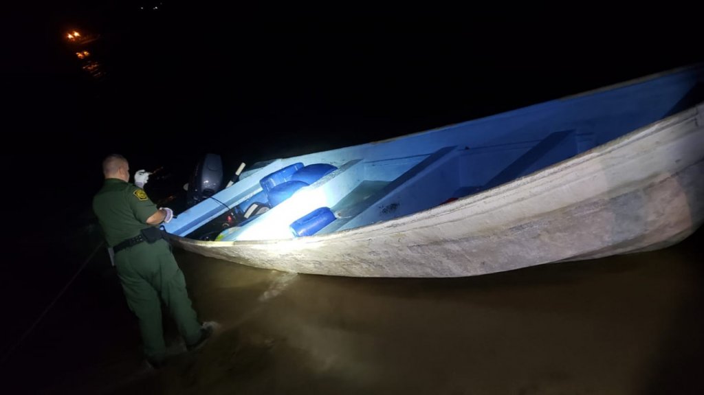  Intervien en Desecheo con 5 personas otras 9 personas se internaron en el &aacute;rea boscosa para no ser intervenidos 