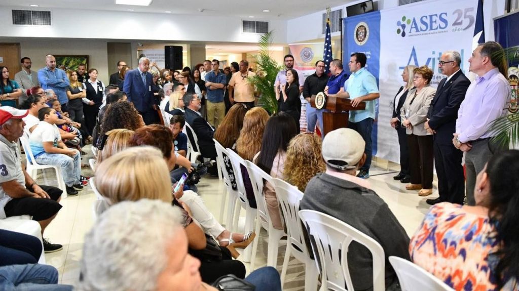  Gobernador anuncia el comienzo del programa de proyectos municipales de AFI 