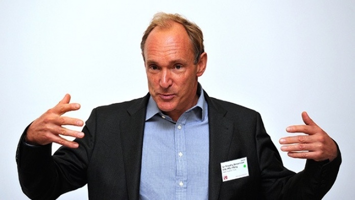 El creador de Internet: ''La civilizaciÃ³n depende de denunciantes como Snowden''