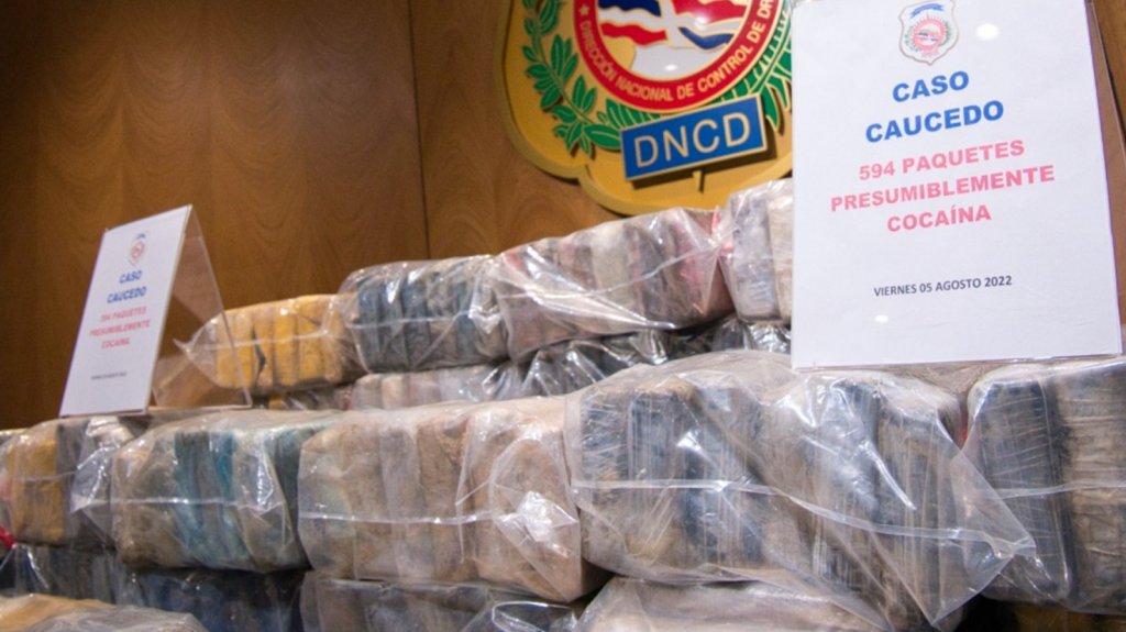  Autoridades decomisan un cargamento de 594 paquetes de cocaína que tenía como destino Bélgica 