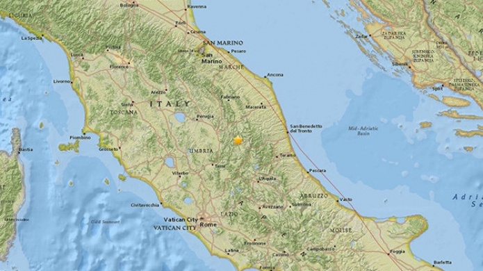 Un fuerte sismo sacude el centro de Italia y llega hasta Roma