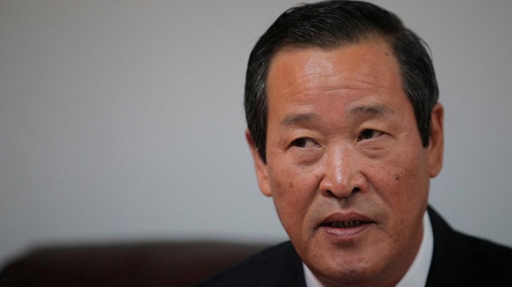  Pionyang dice que desnuclearizaci&oacute;n est&aacute; "fuera de mesa negociadora" con EE.UU. 