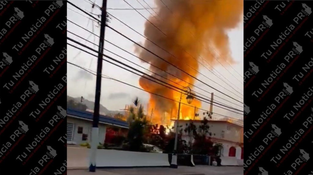  Explosi&oacute;n de subestaci&oacute;n el&eacute;ctrica en Jayuya deja sin luz a todo el pueblo 