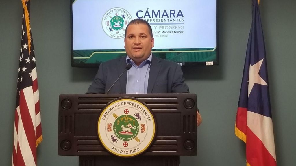  Escuche audio: Arremeten contra senador An&iacute;bal Jos&eacute; Torres por imputaciones contra &ldquo;voluntarios&rdquo; que ayudaron con suministros 