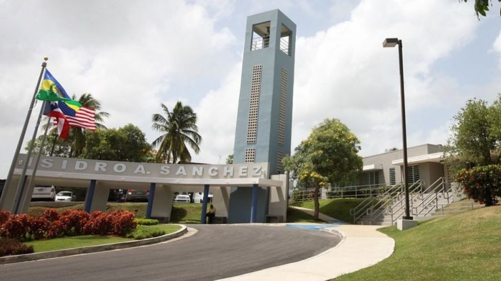  Directora de Servicios al Asociado de la Asociaci&oacute;n de Maestros dice que es preocupante la situaci&oacute;n en plantel de Luquillo 