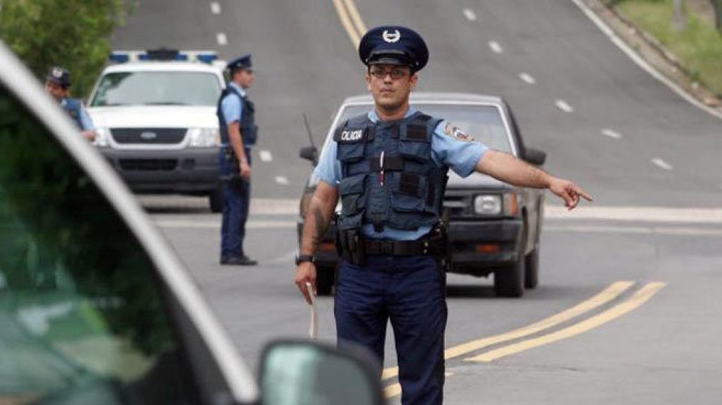  Tr&aacute;nsito obstruido por accidente en PR-30 