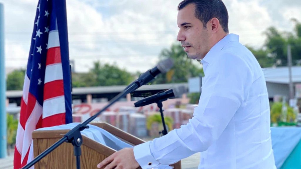  Alcalde de Aguada presenta presupuesto para el nuevo a&ntilde;o fiscal y afirma que debi&oacute; hacer ajustes para evitar cesant&iacute;a 