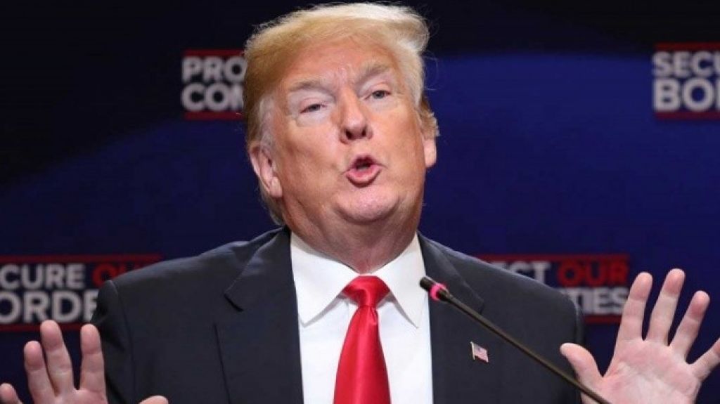  Revisa Trump decreto para poner fin a separaci&oacute;n de ni&ntilde;os 