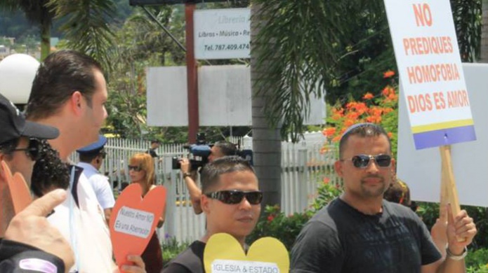  Activista urge al gobierno a tomar en serio el tema del suicidio en jÃ³venes homosexuales