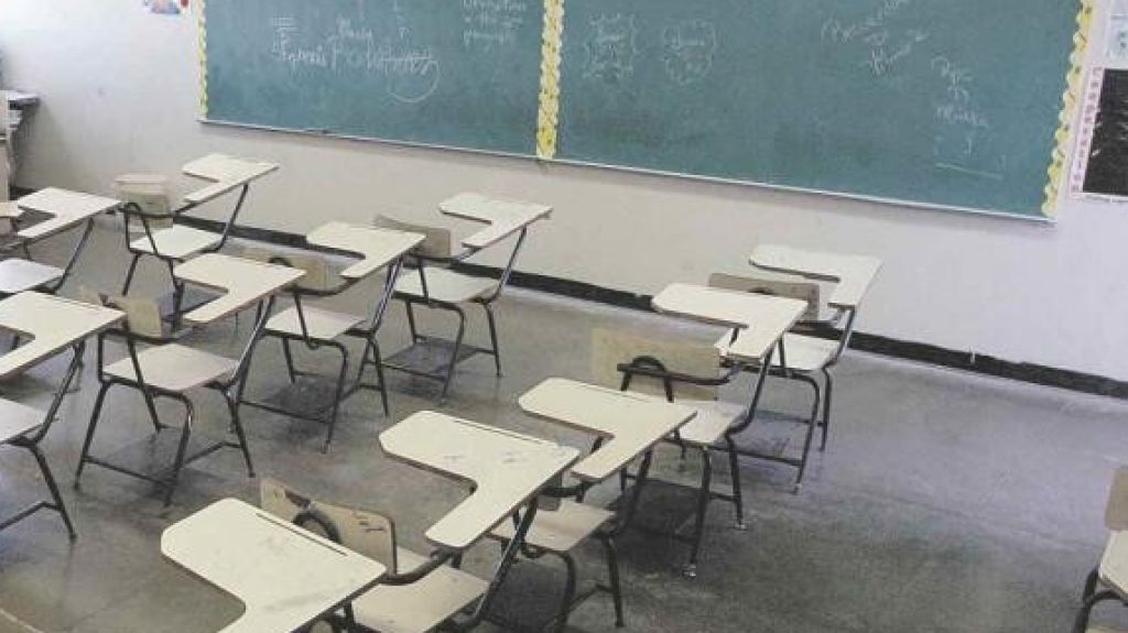  Educaci&oacute;n informa que el cierre del a&ntilde;o escolar ser&aacute; el 5 de junio y que todos los estudiantes de octavo y duod&eacute;cimo grado ser&aacute;n promovidos 